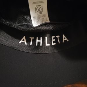 NWT Athleta Bucket Hat in black